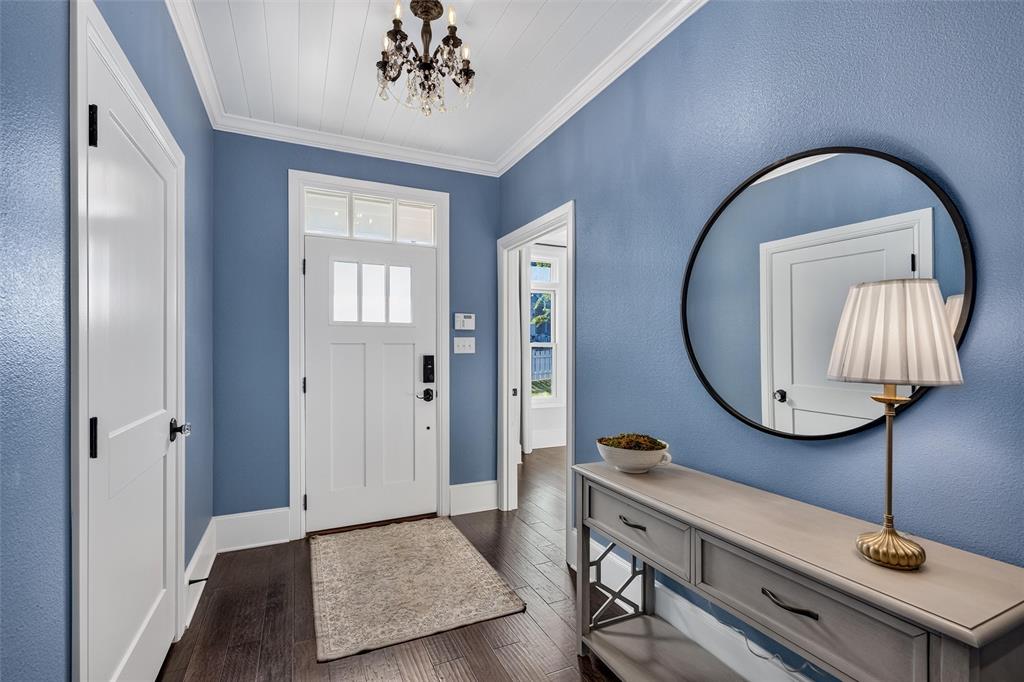 307 S Benge Street Property Photo 2
