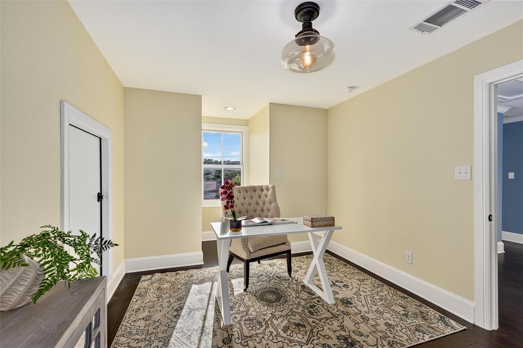 307 S Benge Street Property Photo 29