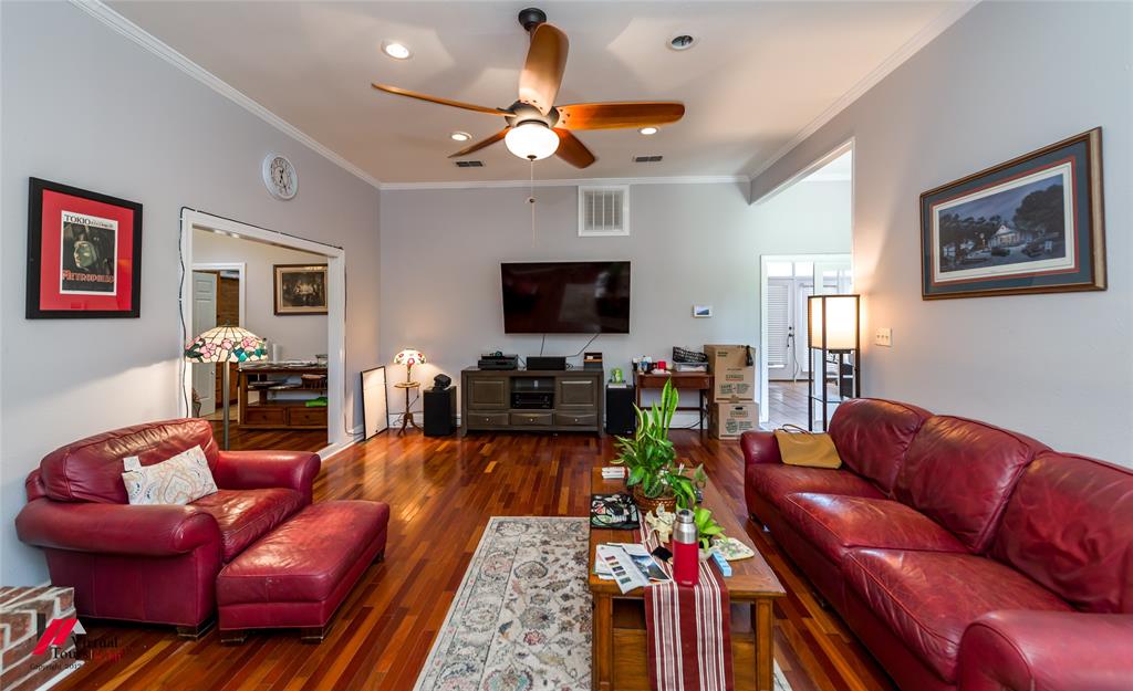 9838 Ballantrae Circle Property Photo 6