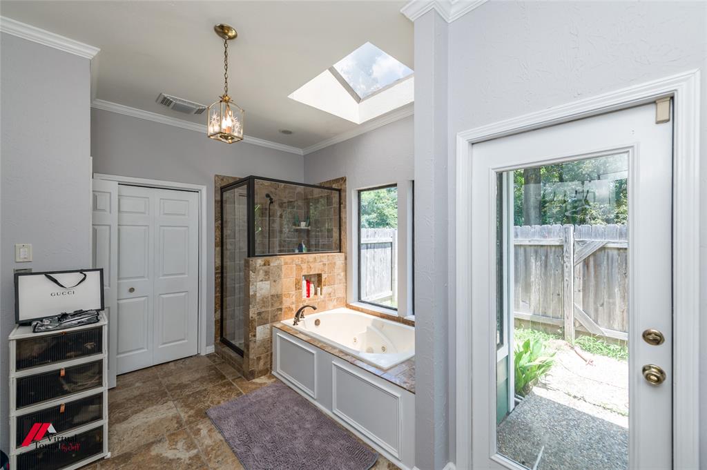9838 Ballantrae Circle Property Photo 25