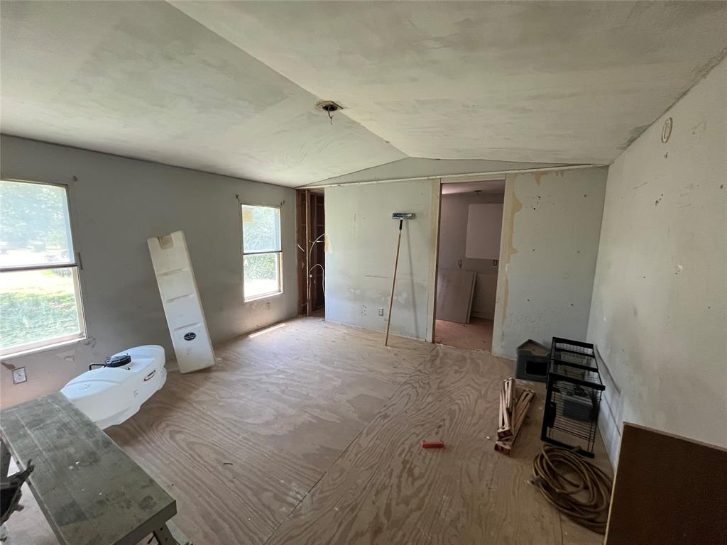 518 Eagle Street Property Photo 6