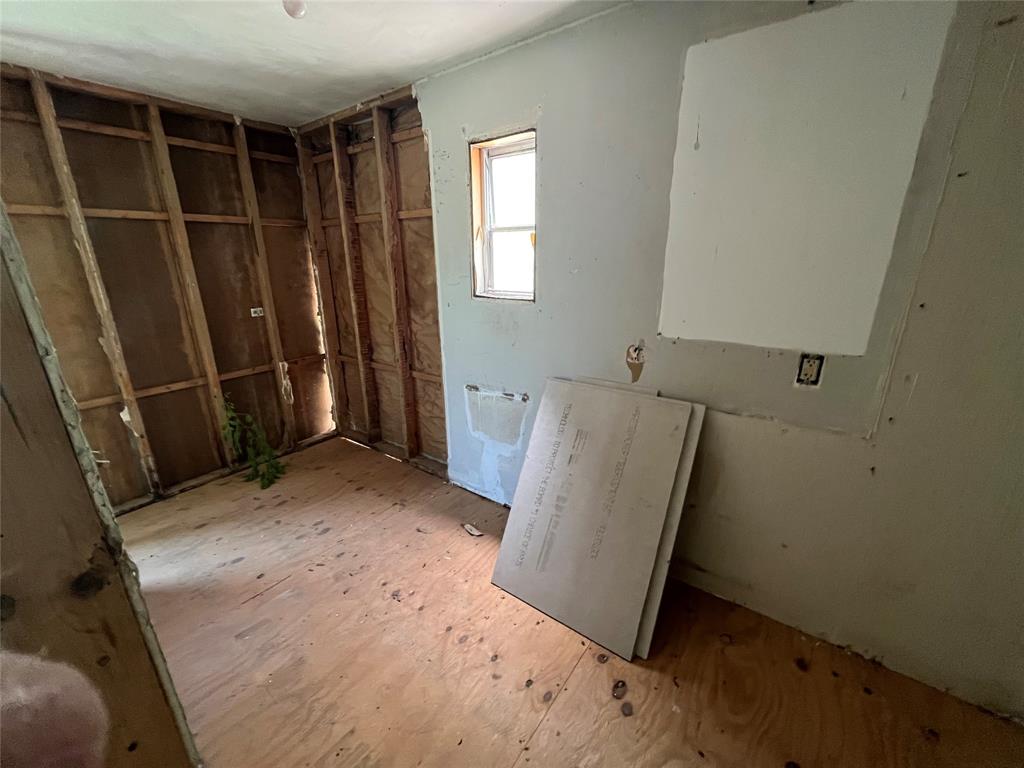 518 Eagle Street Property Photo 7
