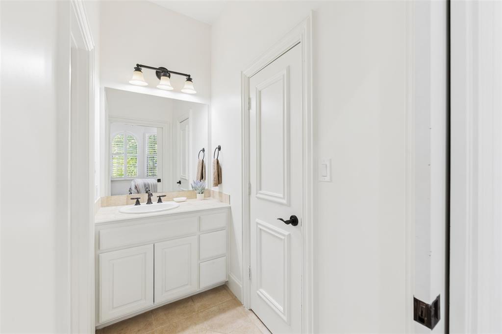 53 Piazza Lane 110 Property Photo 26