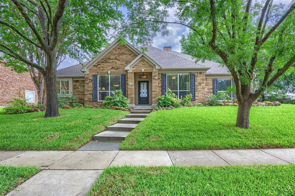 1717 Whitney Drive Property Photo 1