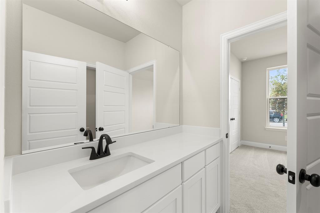2452 Wheatfield Nook Road Property Photo 5