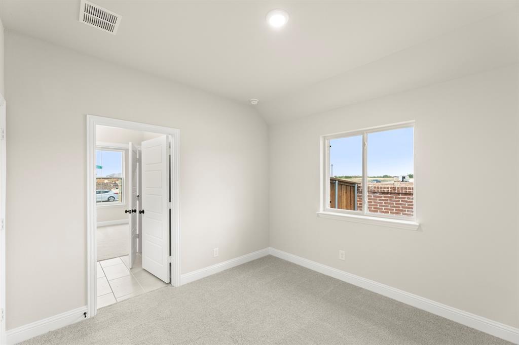 2452 Wheatfield Nook Road Property Photo 6