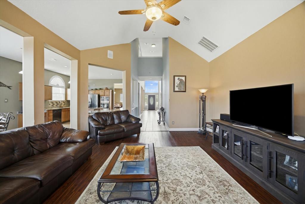 2205 Harborview Boulevard Property Photo 13