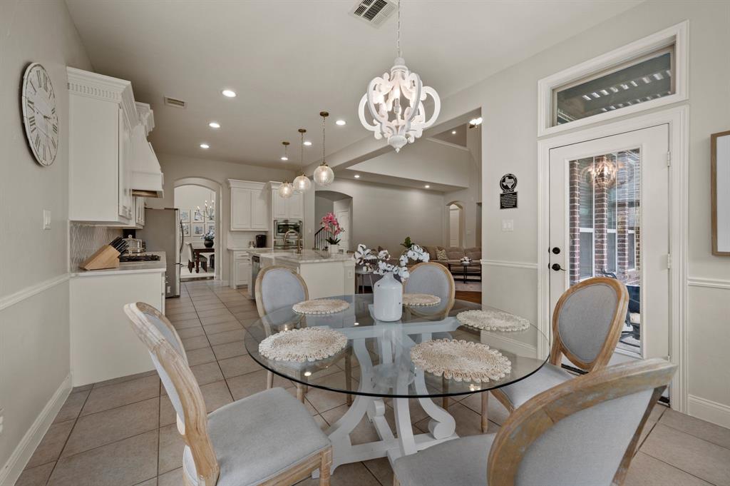 208 Silverado Trail Property Photo 15