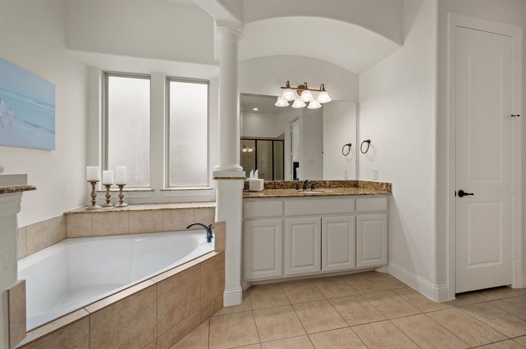 208 Silverado Trail Property Photo 19