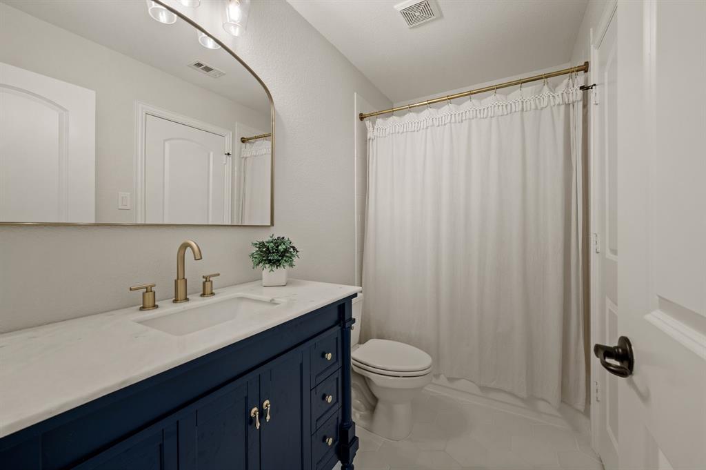 208 Silverado Trail Property Photo 28