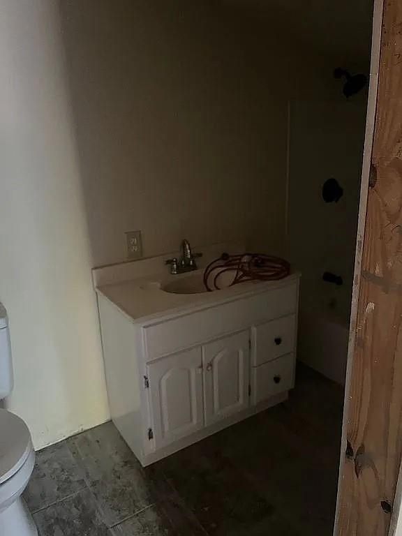 128 County Road 3540 Property Photo 7