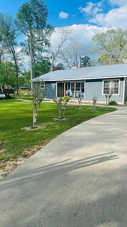 128 County Road 3540 Property Photo 22