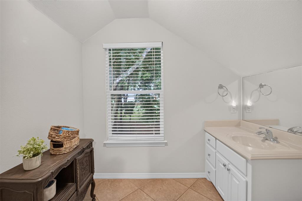 3229 Francisco Bay Drive Property Photo 26