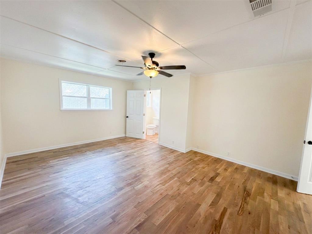 2011 N Houston Street Property Photo 14