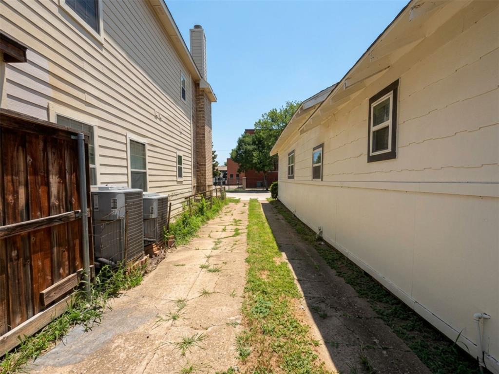 2011 N Houston Street Property Photo 26