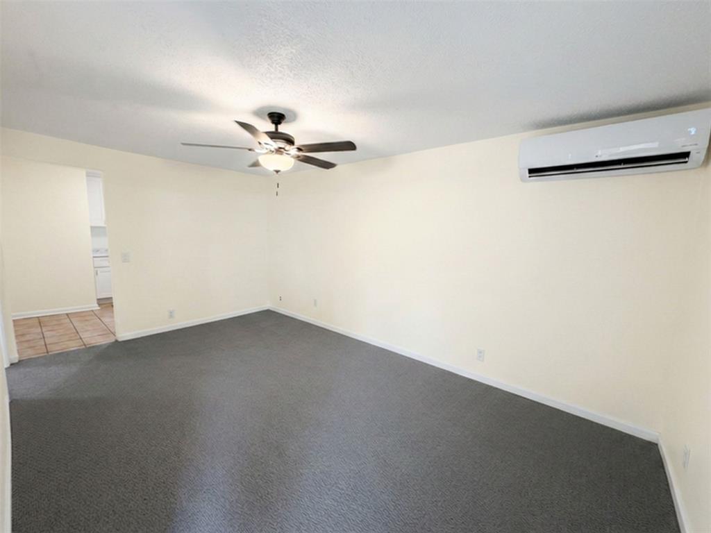 2011 N Houston Street Property Photo 33