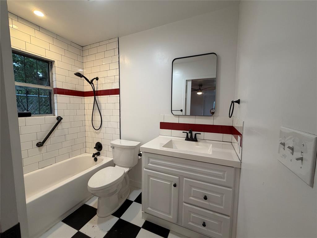 1060 Gardner Road Property Photo 11