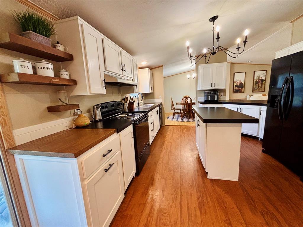 231 Frazier Avenue Property Photo 6