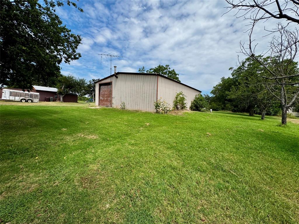 1438 Hurst Road Property Photo 2