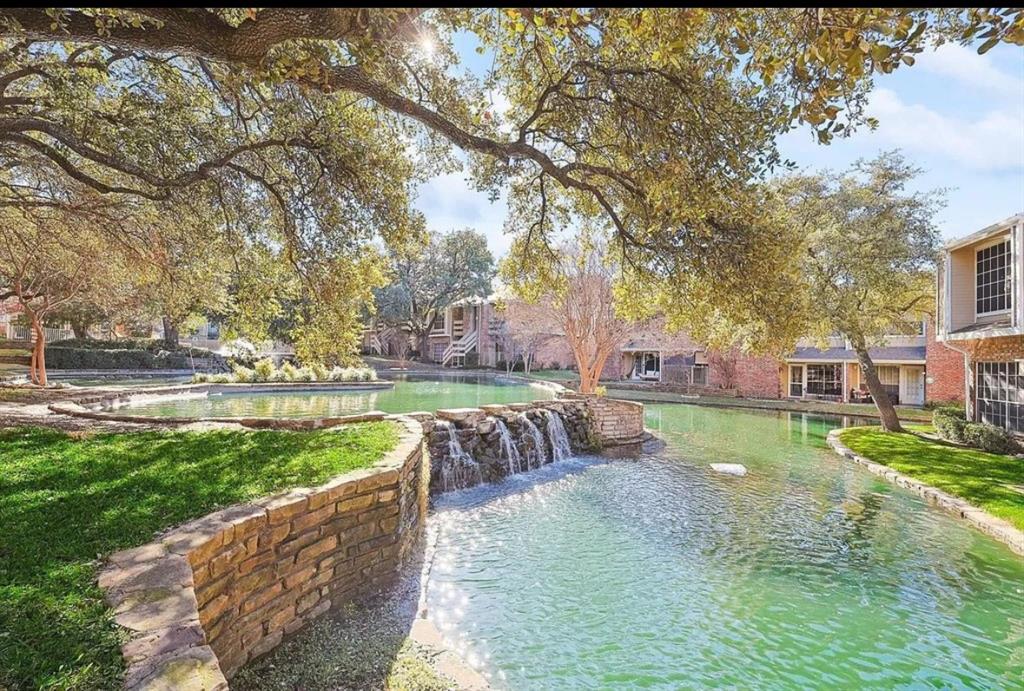 3550 Country Square Drive 109