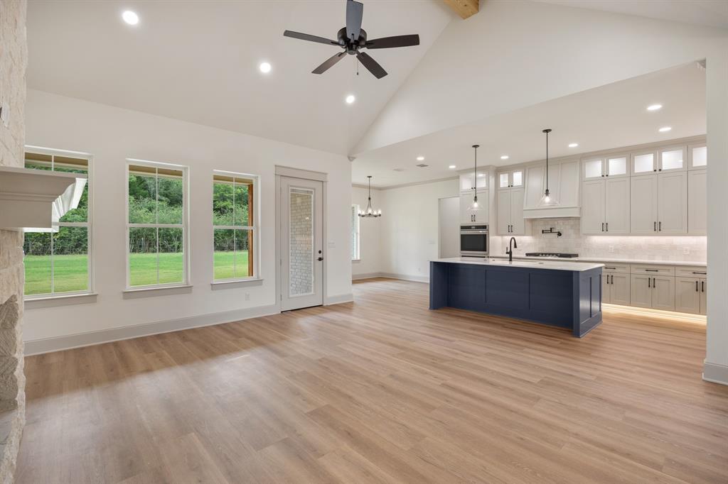 12388 Madison Crossing Property Photo 6