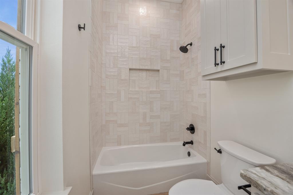 12388 Madison Crossing Property Photo 25