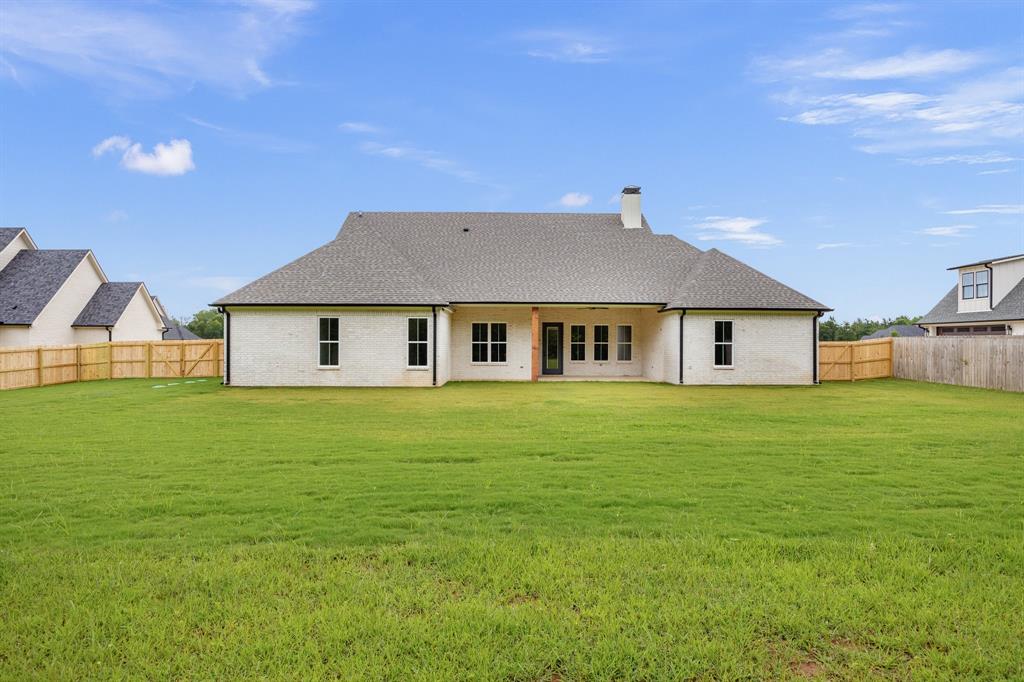 12388 Madison Crossing Property Photo 33