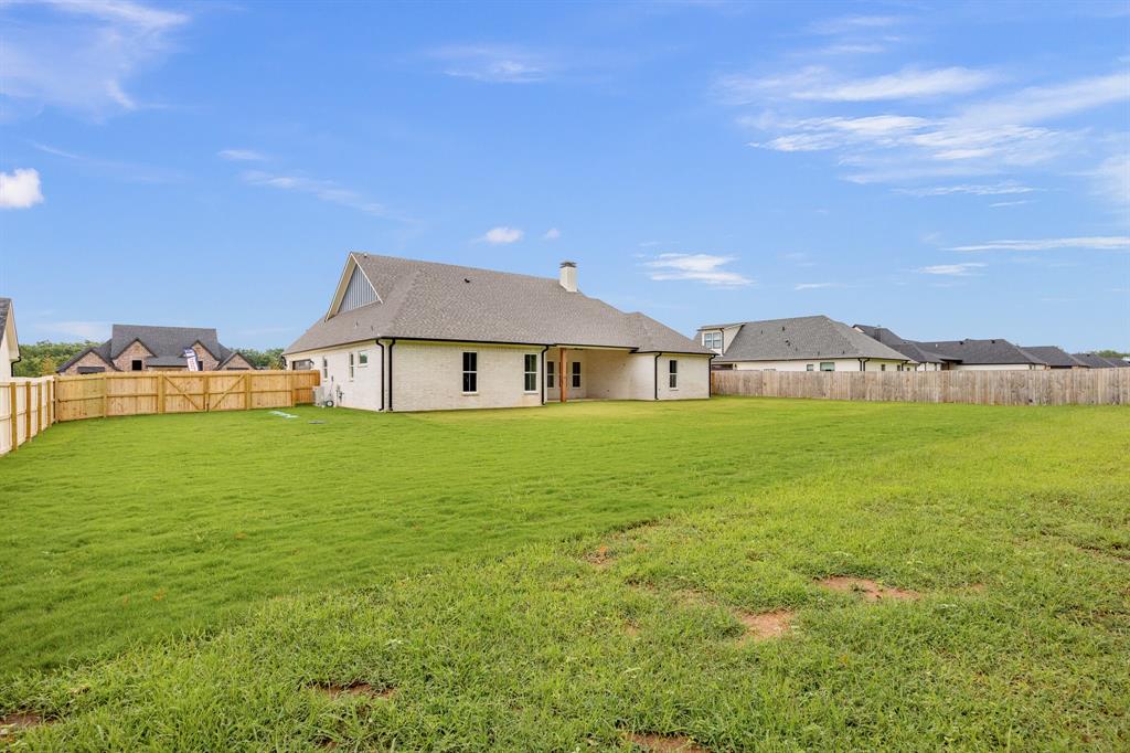 12388 Madison Crossing Property Photo 35