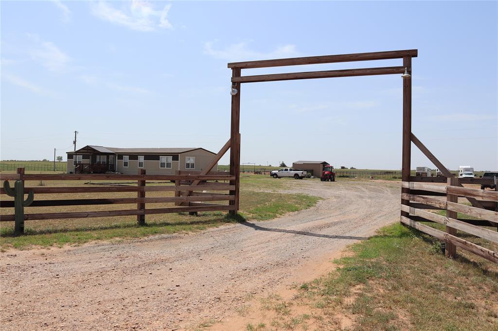 9315 Cr 106 W Property Photo 1