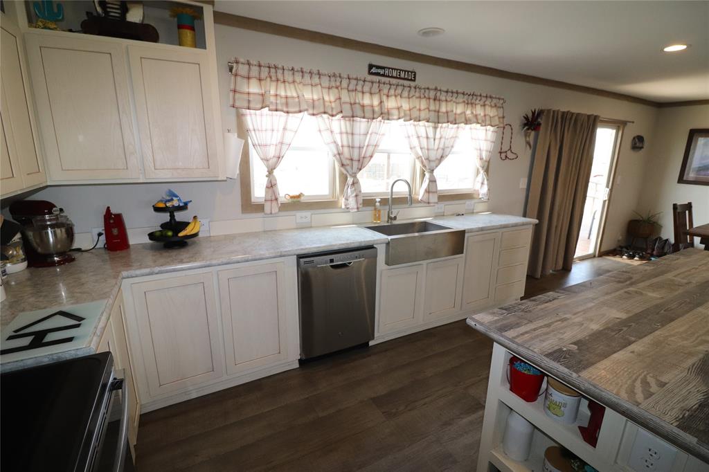 9315 Cr 106 W Property Photo 10