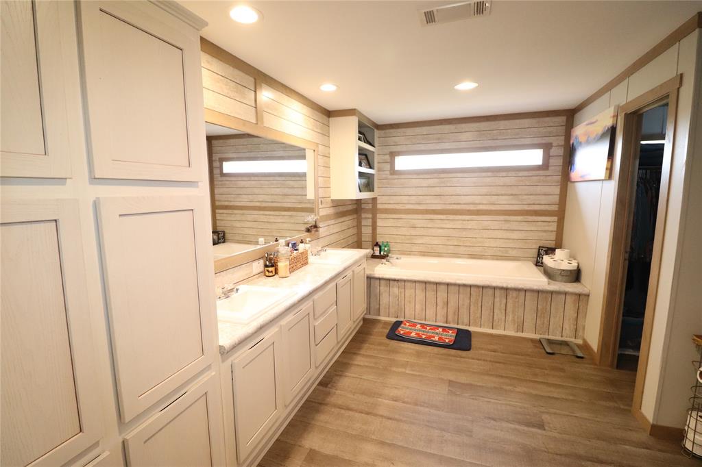 9315 Cr 106 W Property Photo 14