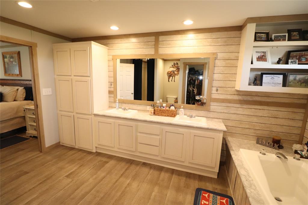 9315 Cr 106 W Property Photo 16