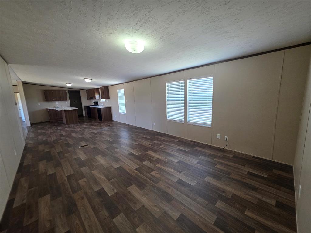 220 Private Road 5177 Property Photo 11