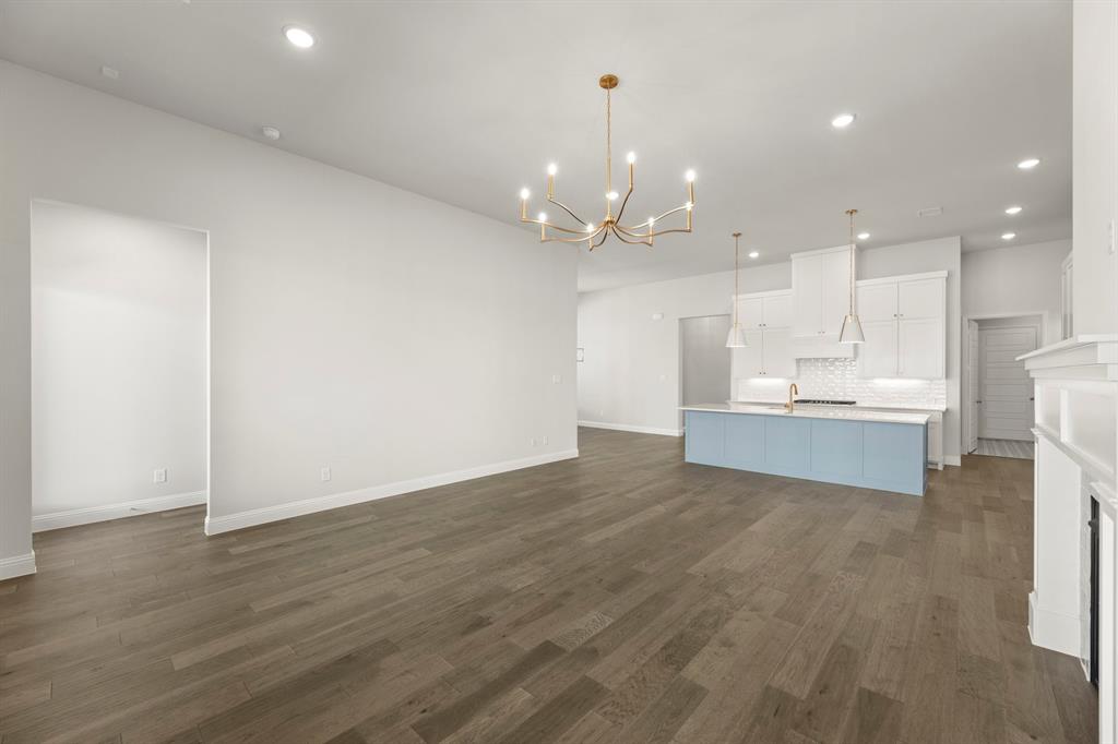2628 Cone Flower Street Property Photo 29
