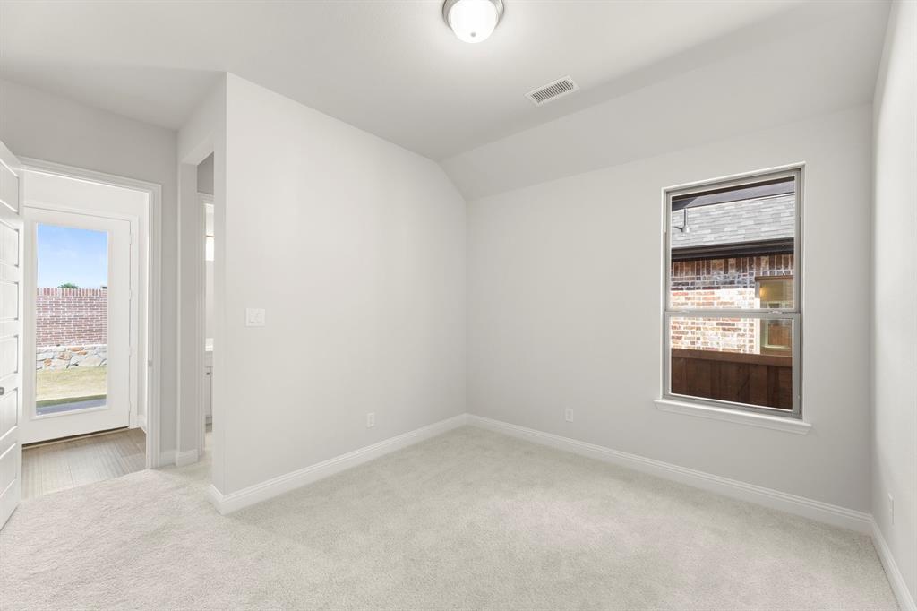 2628 Cone Flower Street Property Photo 30