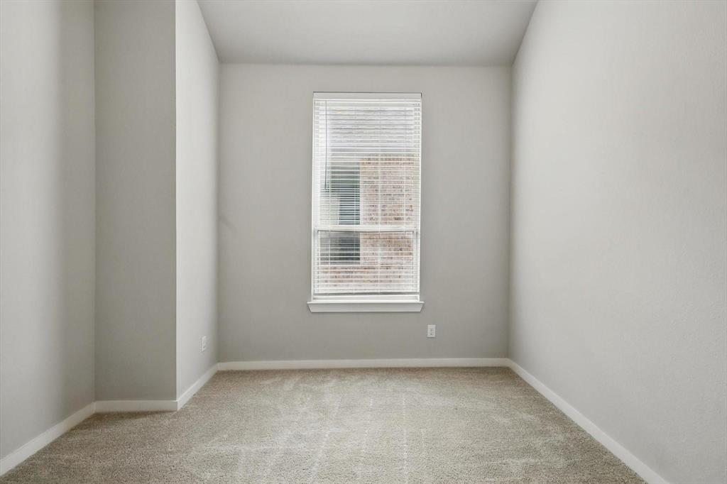 1100 Parkstone Drive Property Photo 25
