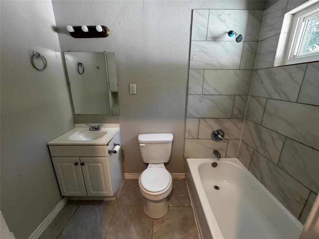 2009 Cloverdale Street Property Photo 10