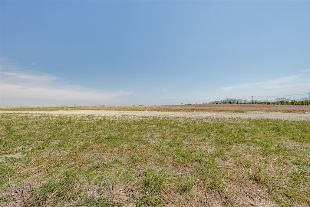 802 Riddels Property Photo 6