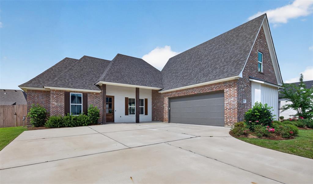 76 Turtle Creek Drive Property Photo 3