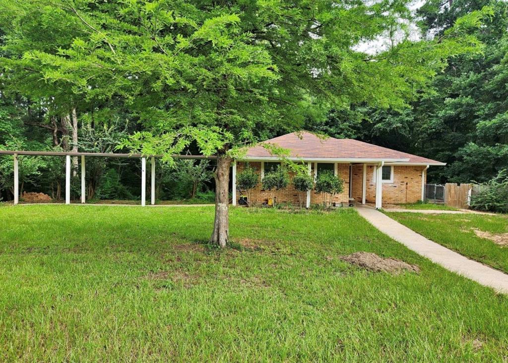 909 Hinton Street Property Photo 1