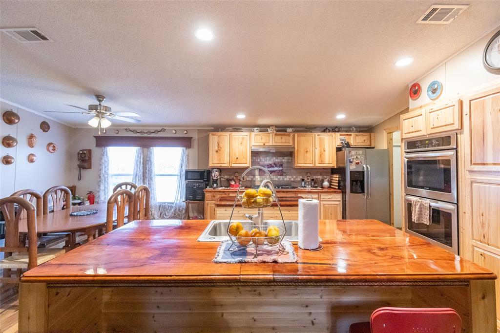 7167 Spinks Road Property Photo 8