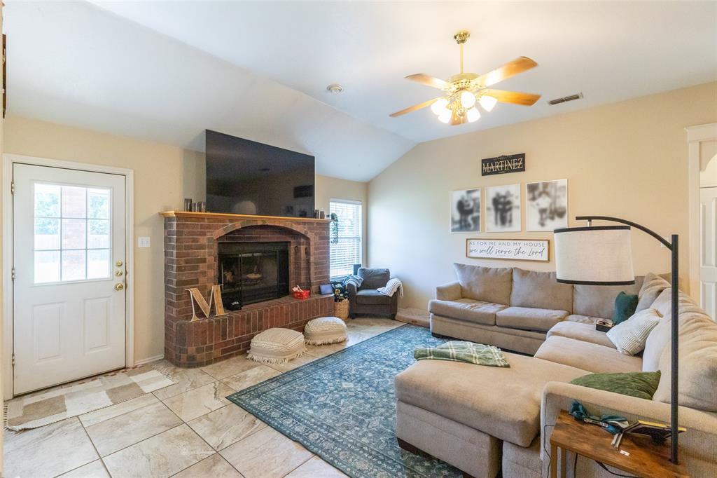 5150 Rusty Trail Property Photo 8