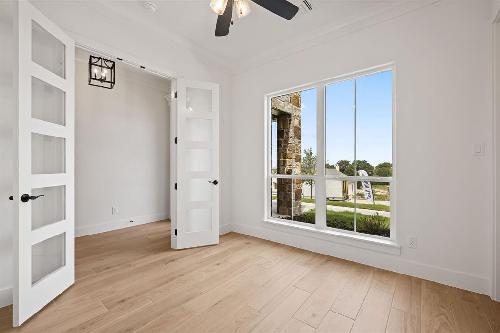 132 Oak Meadow Lane Property Photo 4