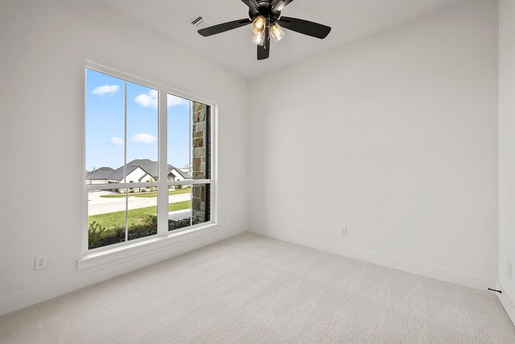 132 Oak Meadow Lane Property Photo 16