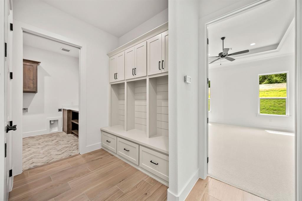 132 Oak Meadow Lane Property Photo 17