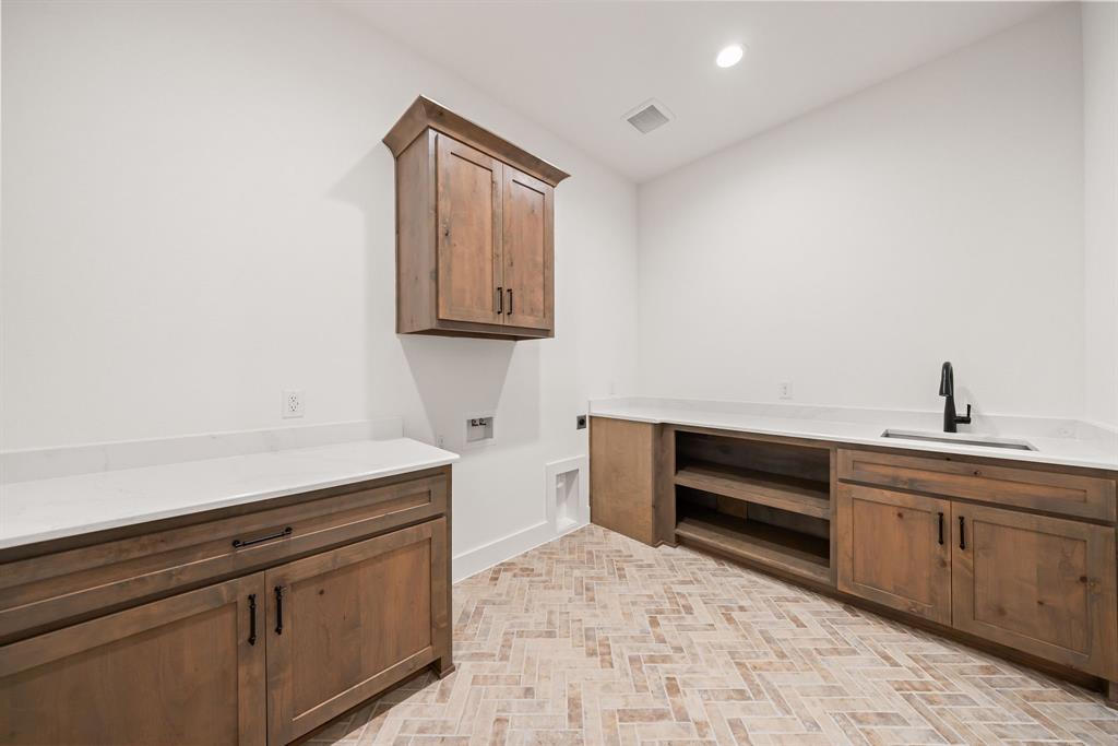 132 Oak Meadow Lane Property Photo 18