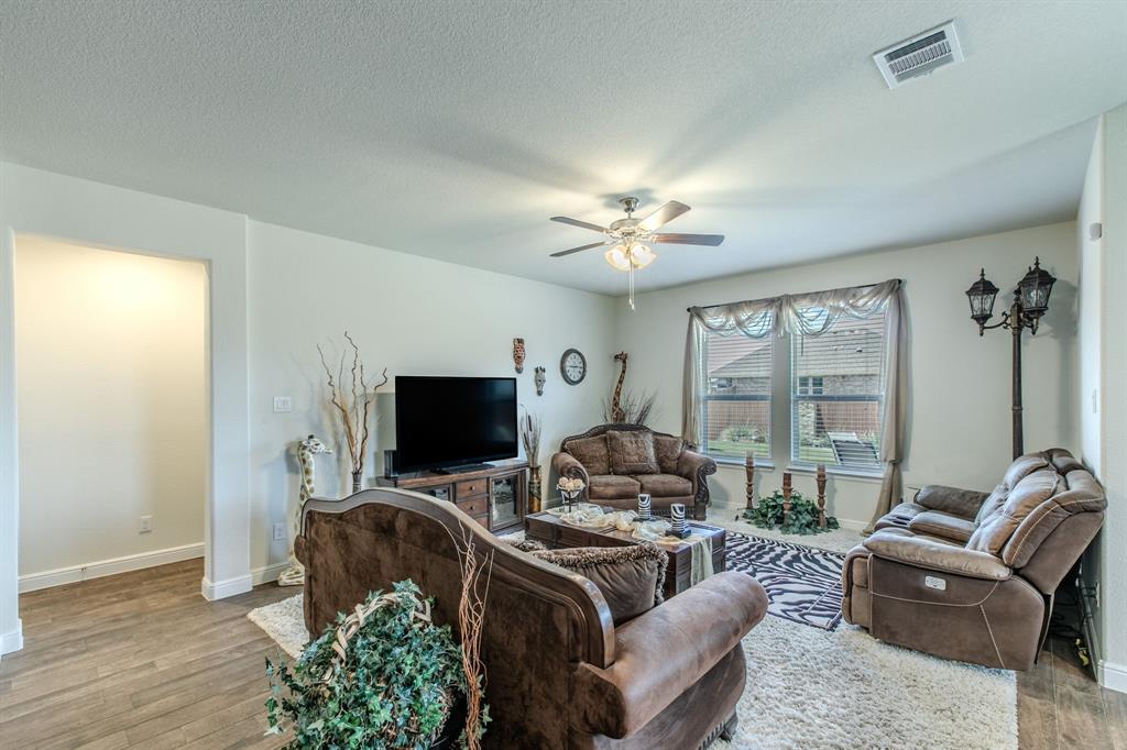 500 Smart Strike Trail Property Photo 6