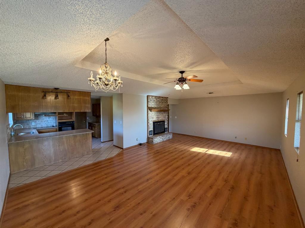 804 Foxhollow Road Property Photo 8