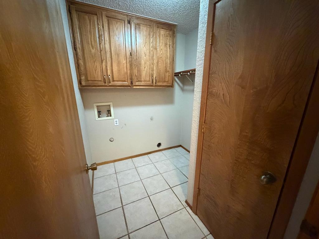 804 Foxhollow Road Property Photo 12