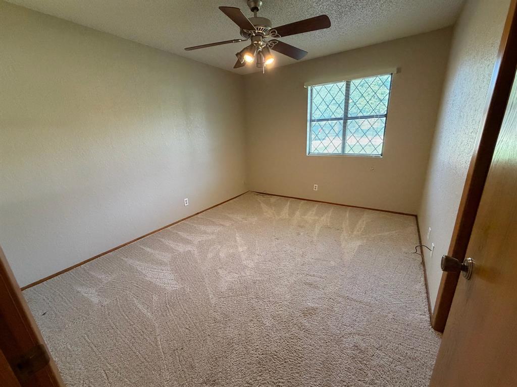 804 Foxhollow Road Property Photo 13